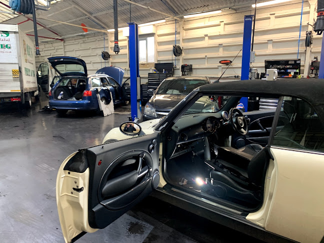 I&D Auto Servicing Open Times
