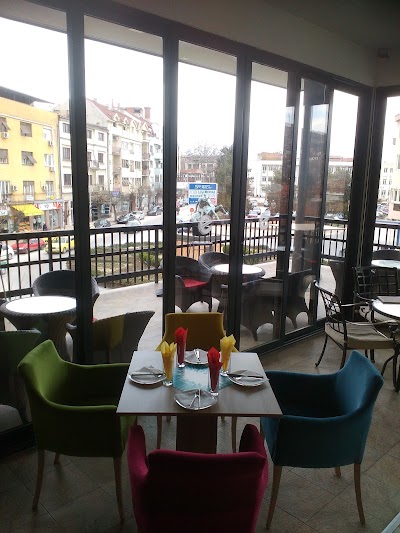 Photos of Епицентрум / Epicentrum