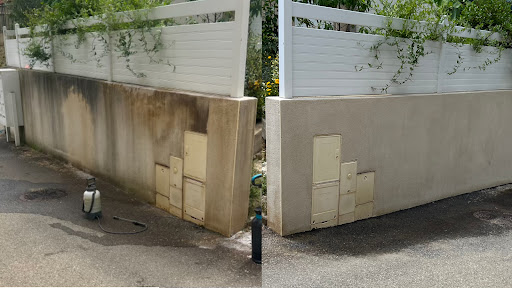Photo de Renov Pro 47 - Couvreur Lot-et-Garonne Villeneuve-sur-Lot - Réparation Nettoyage Dépannage Fuites Toiture Couverture à Pujols (47300)