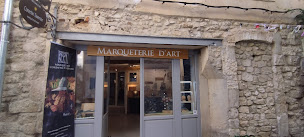 Photo n°12 de Atelier de Marqueterie Corentin Tavernier, Maître Artisan d'Art Marqueteur à Pernes-les-Fontaines (Atelier d'art)