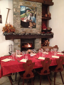 Ristorante Des Troncs Loc Chantorné, 11020 Torgnon AO, Italia