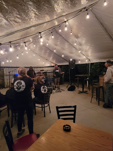 Pub 27 - Visual