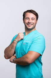 Photo n°8 de Docteur Mickael ROSSANO Chirurgien-Dentiste à Pérols (Dentiste)