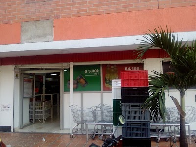 Photos of Store D1, Obrero