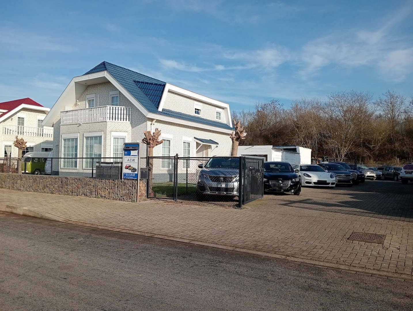 Auto Center Wolters.inkoop schade autos autosloop maastricht autosloperij limburg autodemontage sloopauto — Autodealer in Maastricht