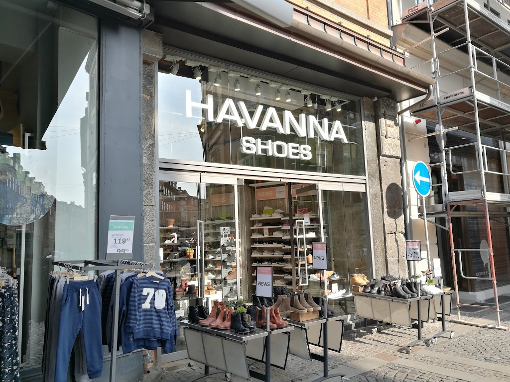 Etableret teori Komedieserie Formode Havanna Shoes, København — Vimmelskaftet, telefon 33 91 91 38, åbningstider