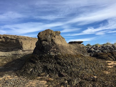 Photos of Nauth&oacute;lsv&iacute;k Beach