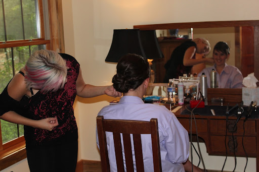Grounds Salon - Visual