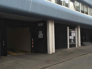 Photo n°5 de Docteur Charles Ballereau - Chirurgien urologue à Lesquin (Chirurgien)