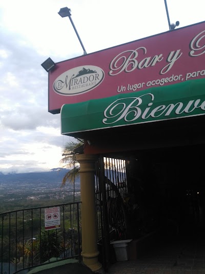 Photos of La Ceiba, Service Station