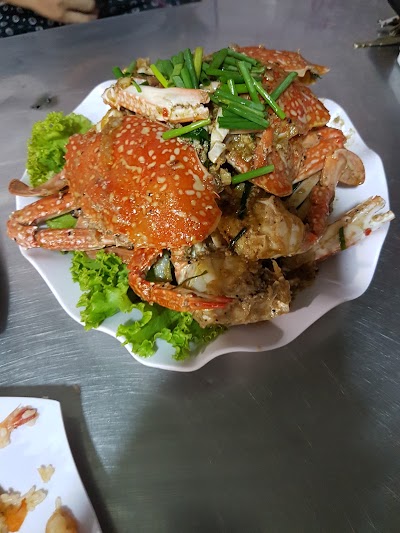 Photos of Tuol Tom Poung Market