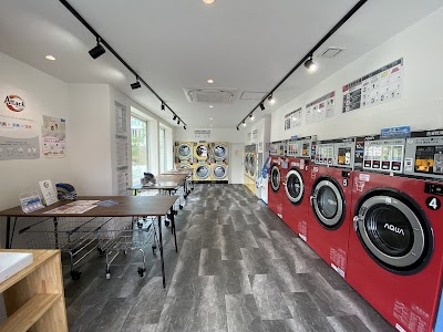 コインランドリーINTELY（インテリー）
