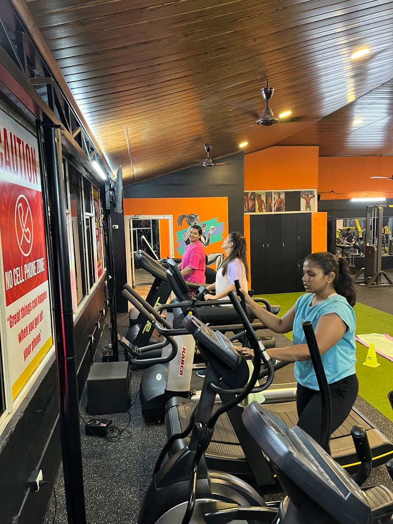 Starmaxx Fitness Gym In Kakkanad