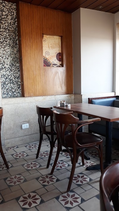 Photos of Carlos Cafe