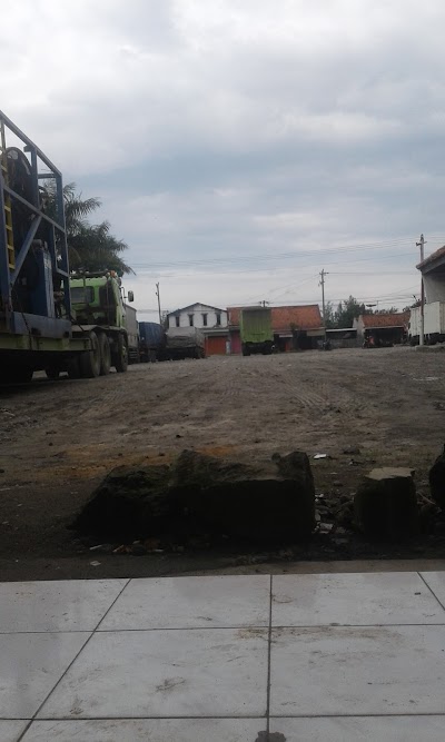 Photos of RM H. UTOMO
