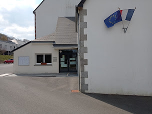 Photo n°2 de Mairie à Saint-Senier-de-Beuvron (Hôtel de ville)