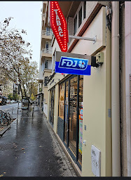 Photo n°6 de TABAC BOULOGNE FDJ PUFF CBD VAPS à Boulogne-Billancourt (Boutique de cigarettes électroniques)