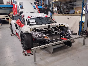 Photo n°8 de FM SERVICES GARAGE à Signes (Vendeur de voitures d'occasion)