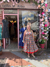 Photo n°16 de VINTAGE & so à Carentan-les-Marais (Magasin de vêtements pour hommes)