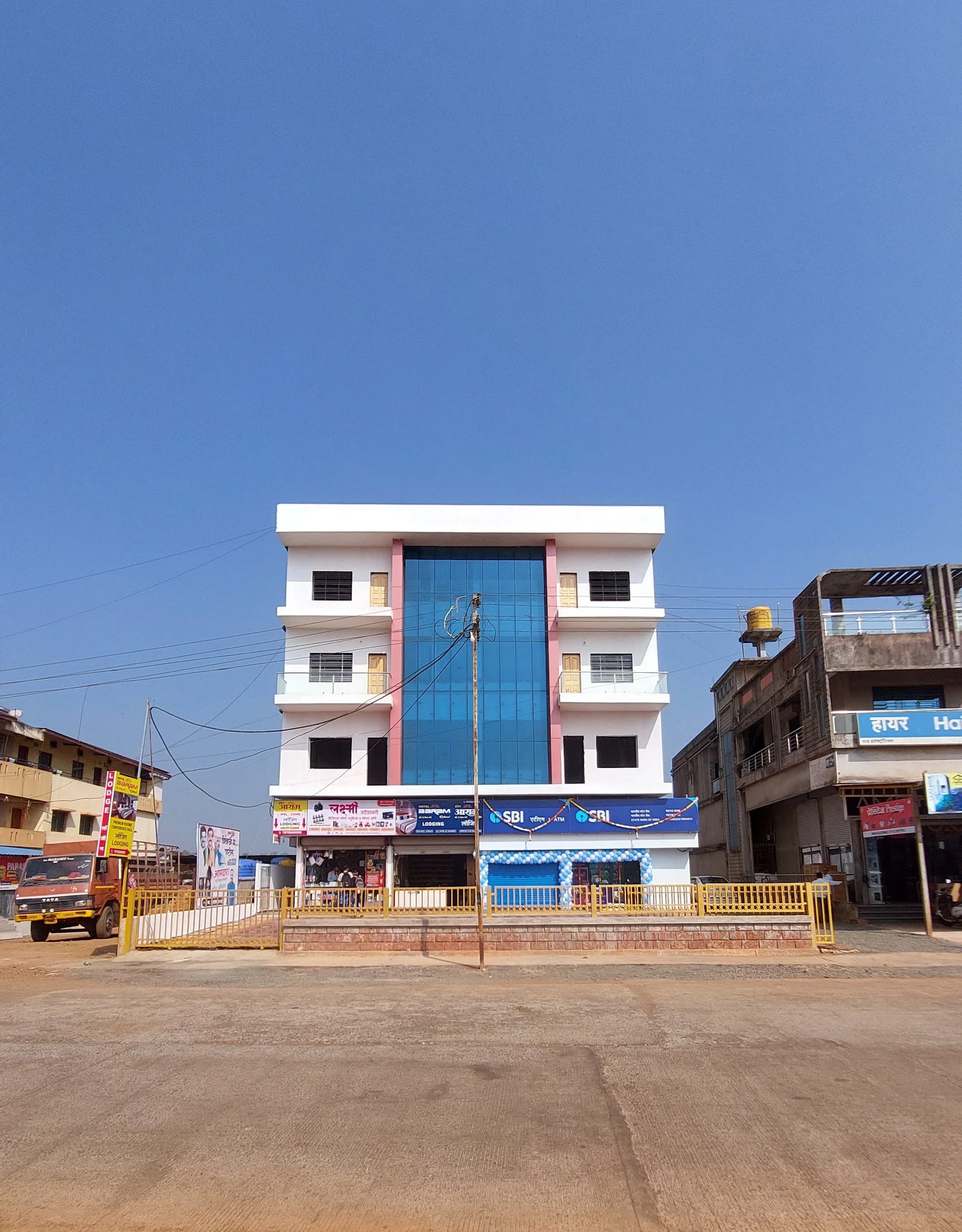 HOTEL AARAM LODGING