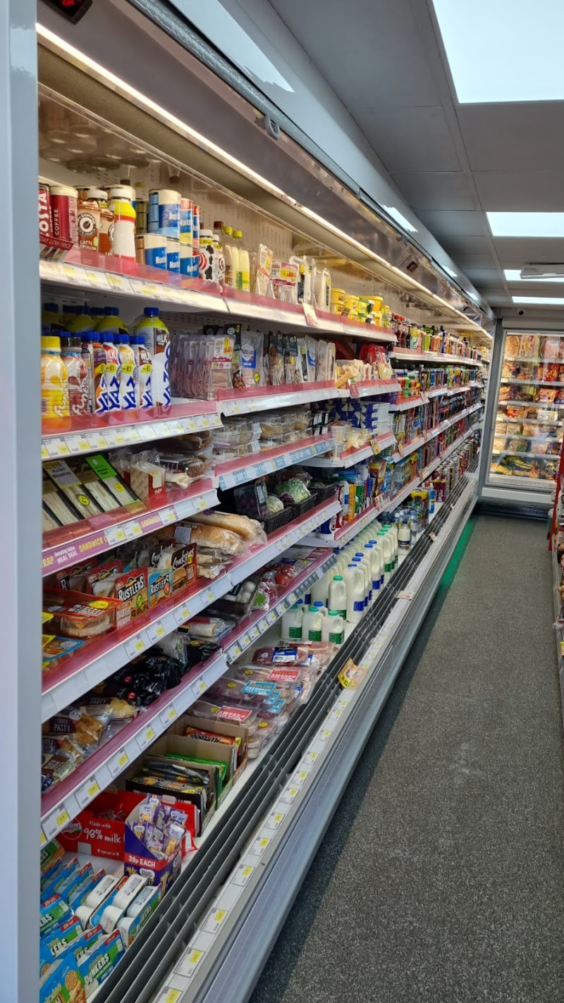 Queen's Park Convenience Store photo 3