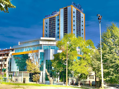 Photo of Merian Palas