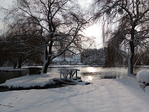 Photo n°43 de La Lune Lake B&B, Guest House, Holidays. à Joué-en-Charnie (Chambre d'hôtes)