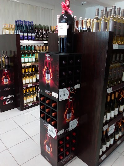 Photos of COVI VINOS Y LICORES
