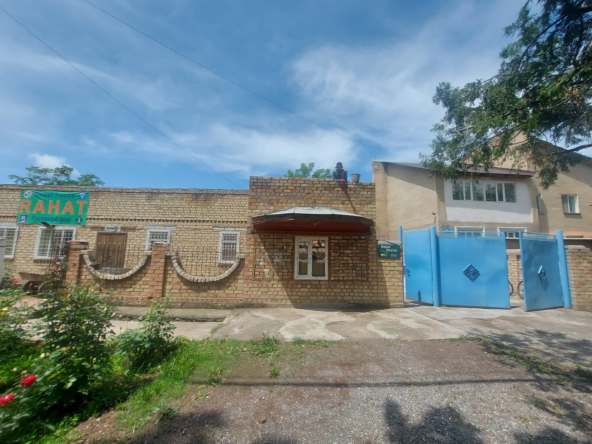 RAHAT Hostel in Toktogul