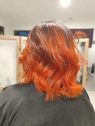 Photo n°10 de Marie Hair à Méounes-lès-Montrieux (Salon de coiffure)