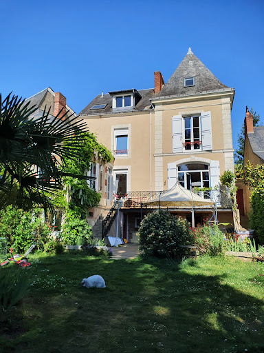 Photo de Villa Seyal - Chambre D'hôtes Avec PISCINE & SPA - LE MANS à Saint-Pavace (72190)