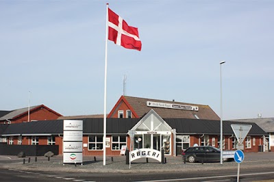 Trunk bibliotek laver mad Sved Hvide Sande Røgeri ApS , Central Jutland(+45 97 31 18 99) , Denmark