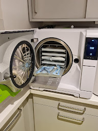 Photo n°17 de Dr Olivier DEVILLE à Saint-Laurent-du-Var (Orthodontiste)