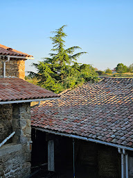 Photo n°30 de Ferme de la Combe - The Goldy's Farm à Saint-Jeure-d'Ay (Gîte)