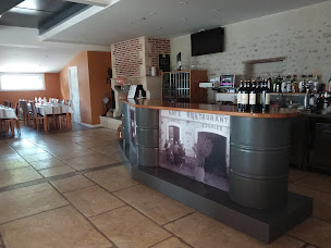 Photo n°9 de Café Restaurant Le Tison à Sendets (Restaurant)