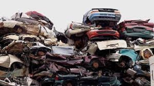 Whether your car is accidental, flood-damaged, or completely dead—we buy it all! 🛻 Let us take t…