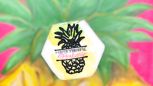 Pretty Pineapple Bakery - Visual