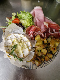 Photo n°1 de Le Bistrot Bohème à Saint-Ambroix (Restaurant familial)