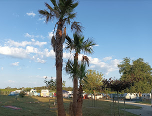 Photo n°56 de Camping familial de La Prévôté ( anciennement des 2 ânes) à Périssac (Terrain de camping)
