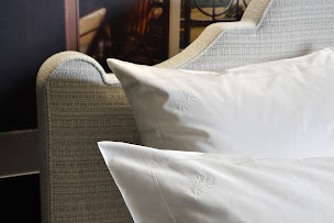 Photo n°7 de Boutique Tréca Faubourg Saint-Honoré à Paris (Tapissier décorateur)