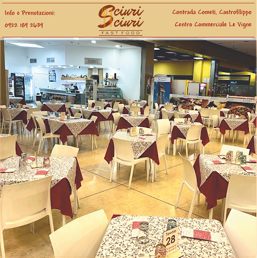 Sciuri Sciuri Pizzeria Fast Food Logo