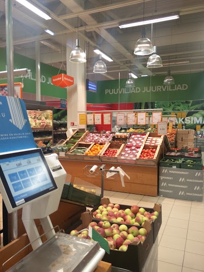 Photos of P&auml;rnu Maksimarket