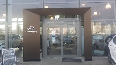 Photos of AZP Autozentrum Prince GmbH