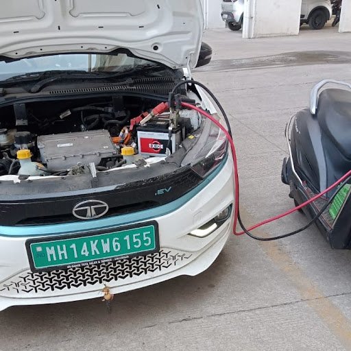 Car Battery Dealers near me post image