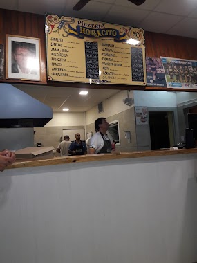 PIZZERIA HORACITO UNICA EN NEUQUÉN, Author: Daniel Osvaldo Arriagada