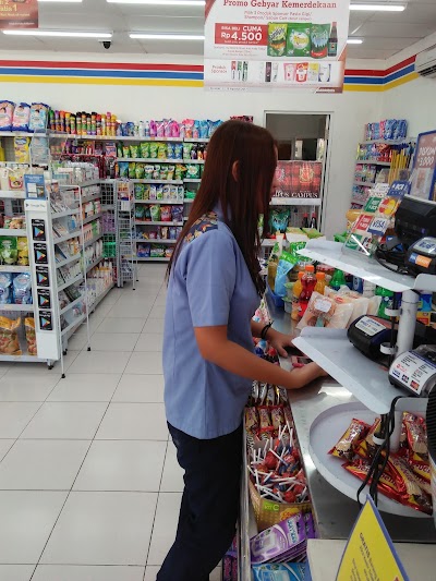 Photos of Indomaret Gatot Subroto