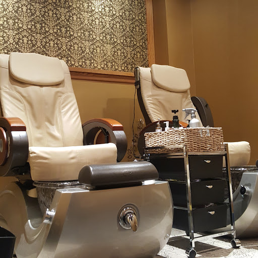 Botti Nail & Spa - Thumbnail