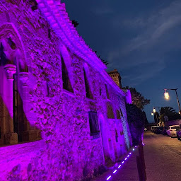 Photo n°20 de Les Bungalows du Golfe - Camping Les Pruniers à Mandelieu-la-Napoule (Terrain pour camping-cars)