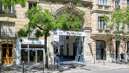 BMW BYmyCAR PARIS