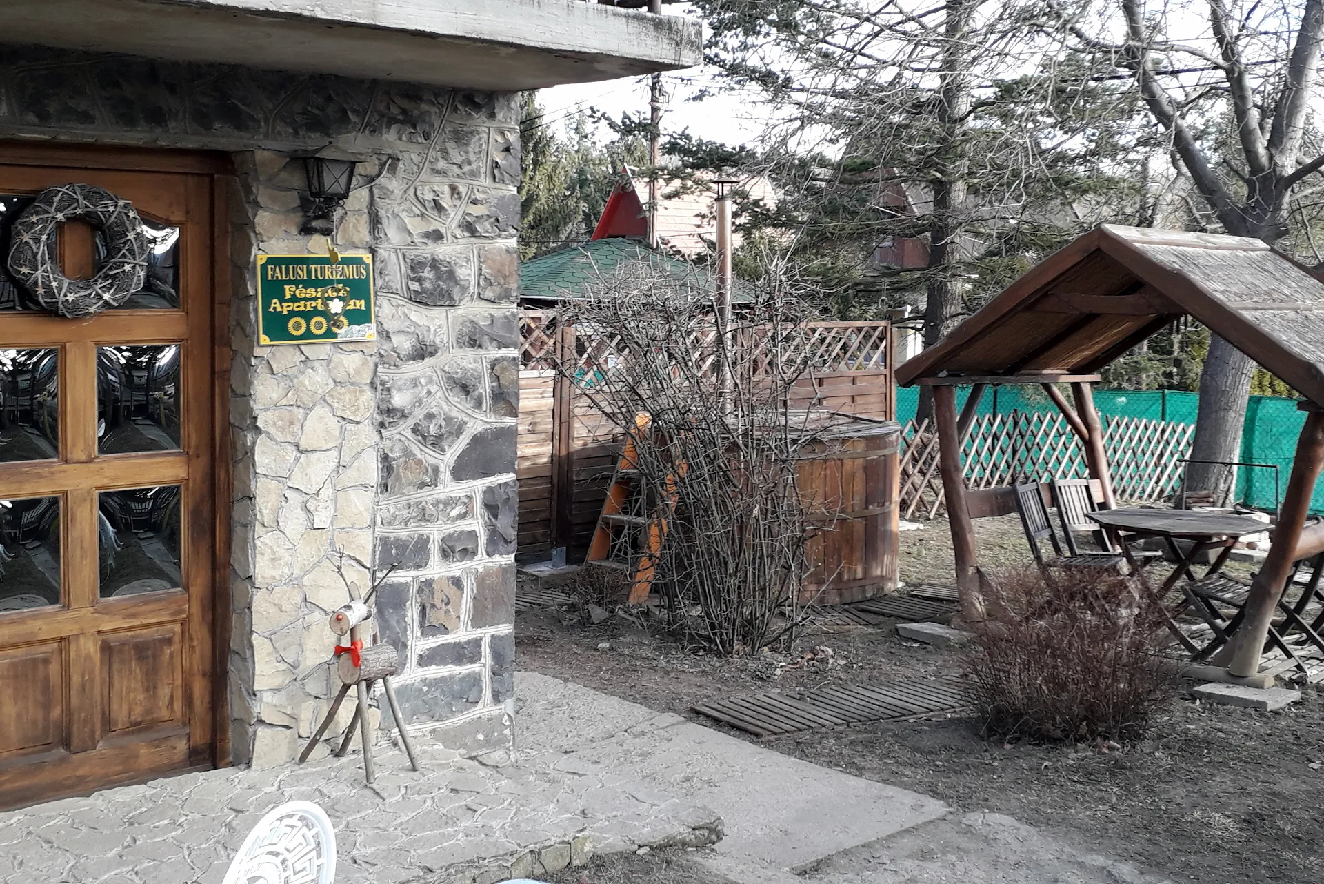 Fészek apartman